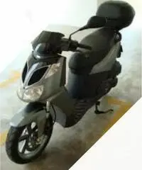 Aprilia Sporycity 200