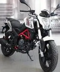NUOVO . Moto GRS 125 NUOVO . Moto GRS 125