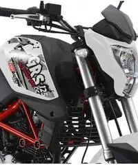 NUOVO . Moto GRS 125 NUOVO . Moto GRS 125