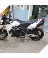 Aprilia dorsoduro 1200