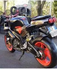 APRILIA Tuono 1000 R Lug. 2oo4 Km 27.000