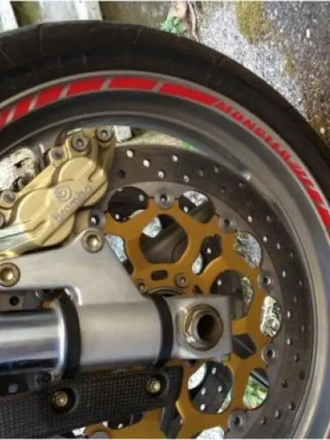 DUCATI ST4 tipo veicolo Naked cc 916 DUCATI ST4 tipo veicolo Naked cc 916