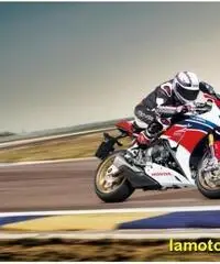 HONDA CBR 1000 RR FIREBLADE SP HONDA CBR 1000 RR FIREBLADE SP