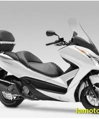 HONDA Forza 300 ABS DELUXE HONDA Forza 300 ABS DELUXE