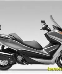 HONDA Forza 300 ABS DELUXE HONDA Forza 300 ABS DELUXE