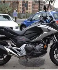 HONDA NC750X DCT ABS m.y. 2o16 euro3 Unipro'
