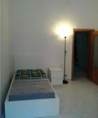 V.ze ateneo camera singola € 200 a ragazzi V.ze ateneo camera singola € 200 a ragazzi