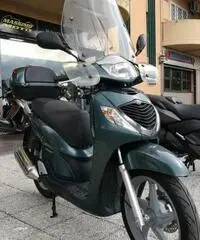 HONDA SH 150 PASSAGGIO E GARANZIA INCLUSO