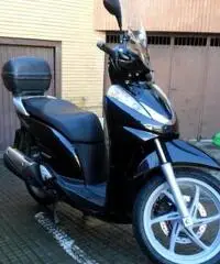 Honda sh 300