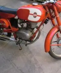 MOTO D'EPOCA GILERA 124 GIUBILEO ORIGINALE