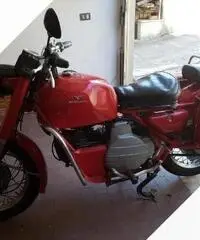 Moto Guzzi Nuovo Falcone 1974 moto storica Moto Guzzi Nuovo Falcone 1974 moto storica
