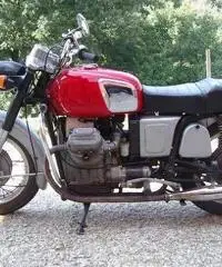 Moto guzzi v7
