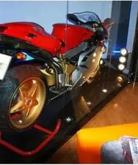 MV Agusta F4 750 Serie Oro Limited Edition, Pari al nuovo MV Agusta F4 750 Serie Oro Limited Edition, Pari al nuovo