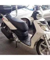 Scooter 150 con motore honda SH Scooter 150 con motore honda SH
