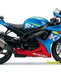 SUZUKI GSX R 600 .