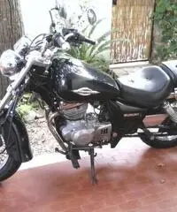 Suzuki Marauder 250