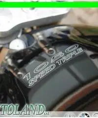 TRIUMPH Speed Triple 1050 Gommata