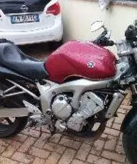 YAMAHA FZ6 del 2006 YAMAHA FZ6 del 2006