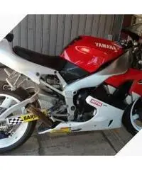 Yamaha R1 CARBURATORI Yamaha R1 CARBURATORI