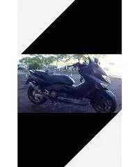 Yamaha T Max - 2005 Yamaha T Max - 2005