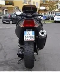 YAMAHA T-Max 500 Giu. 2oo8 euro3 €. 3.900 YAMAHA T-Max 500 Giu. 2oo8 euro3 €. 3.900