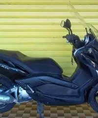 YAMAHA X-Max 250 2011 YAMAHA X-Max 250 2011