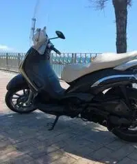 Piaggio Beverly 200 Nero - 2003 Piaggio Beverly 200 Nero - 2003