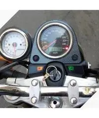Moto suzuky sv 650 appena tagliandata e revisiona