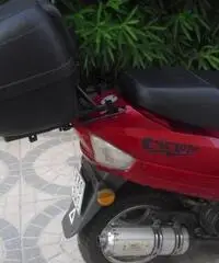 OTTIMO CICLOMOTORE . PERFETTO. OMOLOGATO 2 PERSONE. PROVINCIA TARANTO