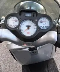 Scarabeo 200