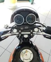 Moto Guzzi V7 Racer SPECIALE