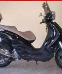PIAGGIO Beverly 300 i.e nero - 25367