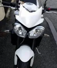 TRIUMPH Street Triple TRIUMPH Street Triple
