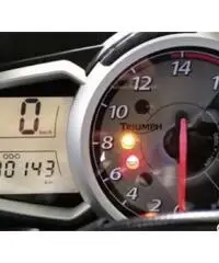 TRIUMPH Street Triple TRIUMPH Street Triple