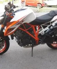 KTM 1290 Super Duke R se
