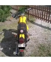 scambio moto cz con targa e libretto radiata funzionante