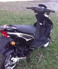 NUOVI SCOOTER 50 cc 4T GTM FALCON
