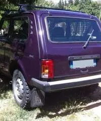LADA NIVA 1.7 i. GPL anno 2003 LADA NIVA 1.7 i. GPL anno 2003