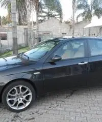 ALFA ROMEO 147 1.9 JTD (115 CV) cat 5p. ALFA ROMEO 147 1.9 JTD (115 CV) cat 5p.