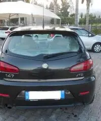 ALFA ROMEO 147 1.9 JTD (115 CV) cat 5p. ALFA ROMEO 147 1.9 JTD (115 CV) cat 5p.
