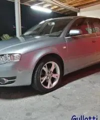 AUDI A4 2.0 16V TDI AMBITION AUDI A4 2.0 16V TDI AMBITION