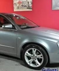 AUDI A4 2.0 16V TDI AMBITION AUDI A4 2.0 16V TDI AMBITION
