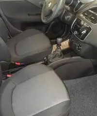 Fiat Punto 1.2 8V 5P. Street