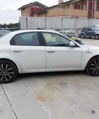 Alfa Romeo 159 2.0 JTDM Distinctive