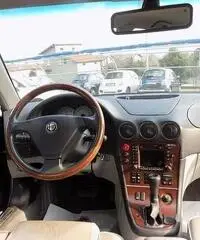 Alfa Romeo 166 3.0i V6 24V cat Super Distinctive