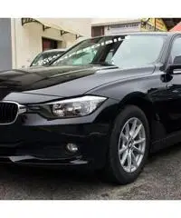 BMW 318 Serie3 Touring AUTOM Limit.vel. NAVI bluetooth USB