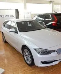 BMW 320 d xDrive Touring Modern 4X4 BMW 320 d xDrive Touring Modern 4X4