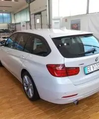 BMW 320 d xDrive Touring Modern 4X4 BMW 320 d xDrive Touring Modern 4X4