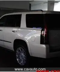 CADILLAC Escalade PREMIUM - 7/8 Posti - Disp. BI-FUEL GPL - Poss. 25