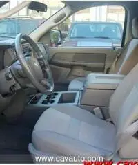 DODGE RAM 5.7L V8 HEMI Night Runner - AUTOCARRO - Disp. GPL